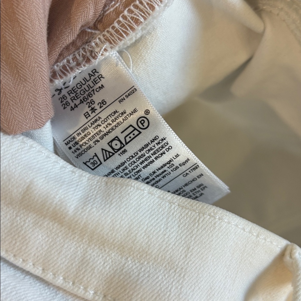 GAP True Skinny Women’s White Jeans – Size 26 Regular - Picture 6 of 9